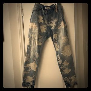 Jessica Simpson embroidered super skinny jeans 18W